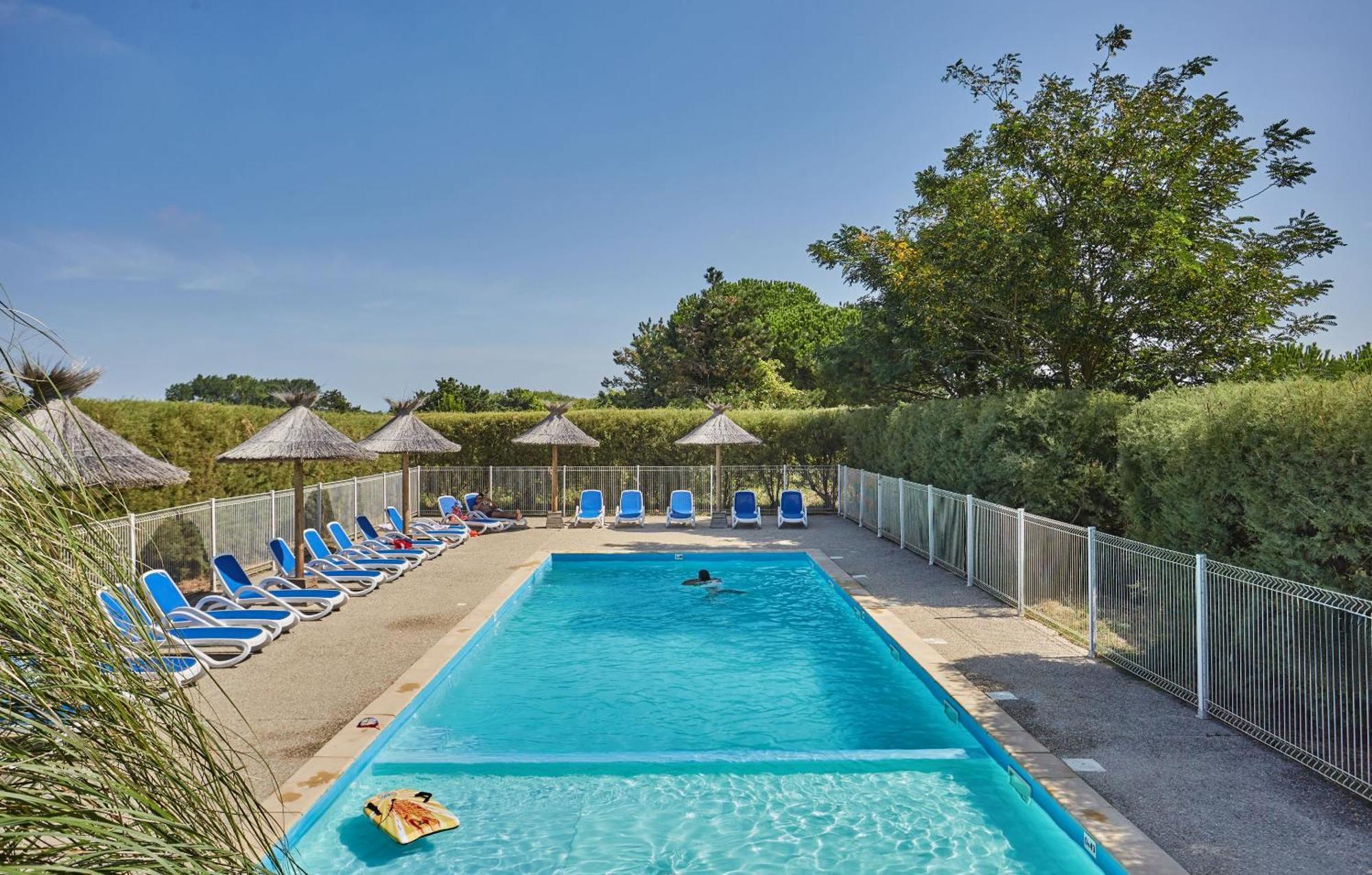 Residence Odalys Terre Marine Saint-Pierre-d'Oleron Exterior foto