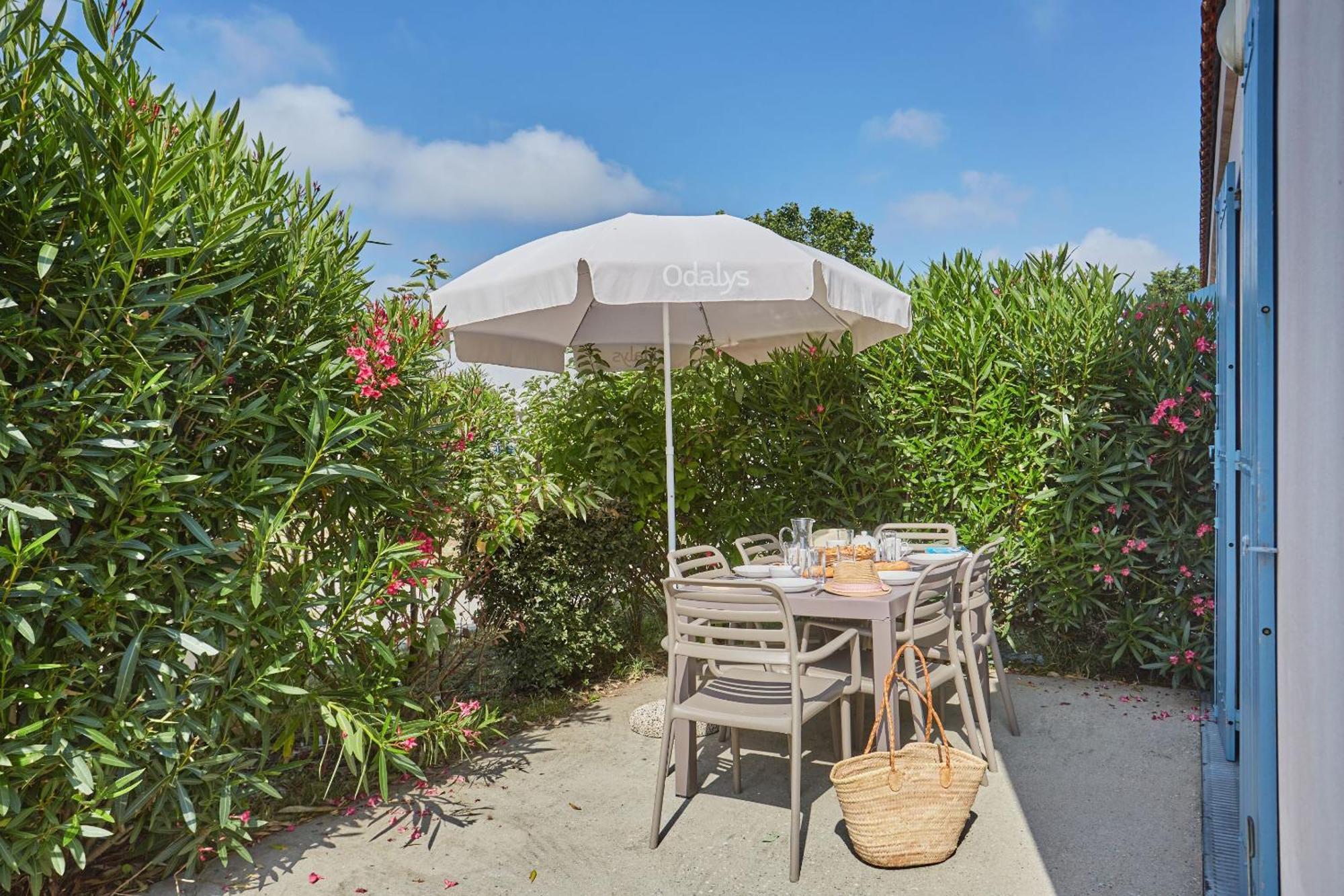 Residence Odalys Terre Marine Saint-Pierre-d'Oleron Exterior foto